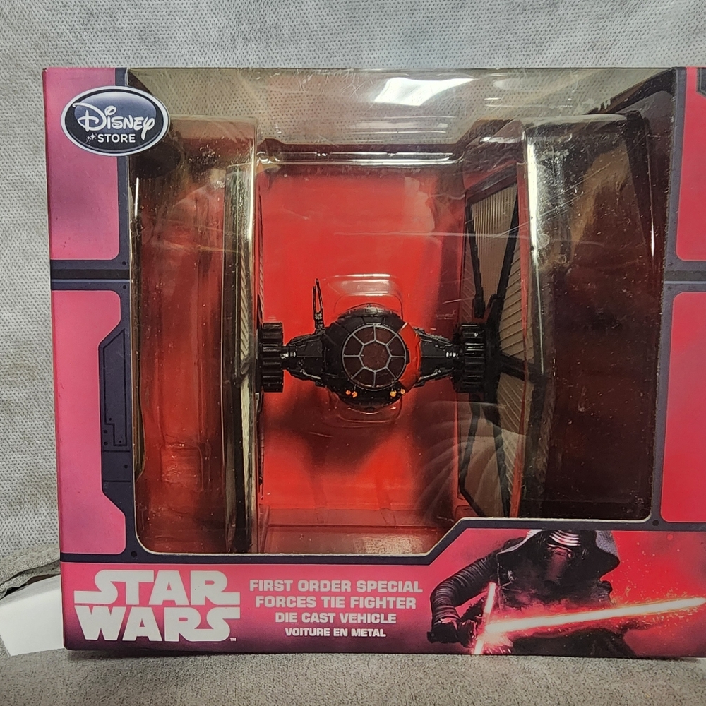 DISNEY PARKS- Tie Fighter Star Wars Die Cast Figure